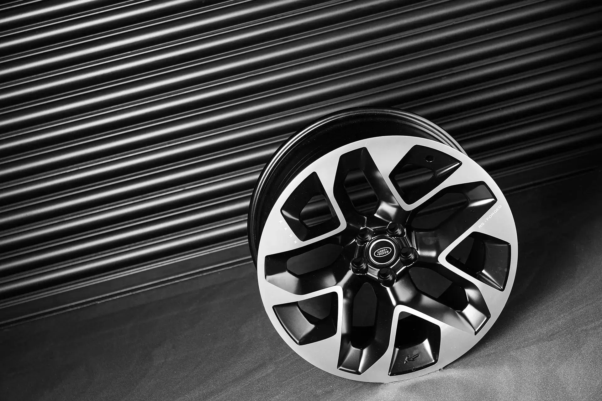 Land Rover Defender (2020 Onwards) RS-Forged Alloy Wheels - Type 60 - Image 15
