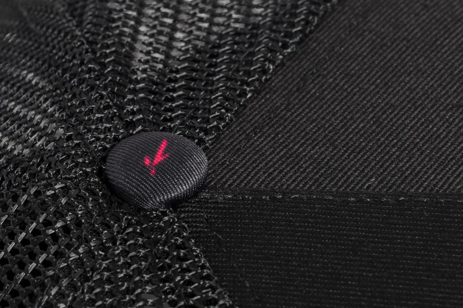 TRUCKER CAP - Image 3